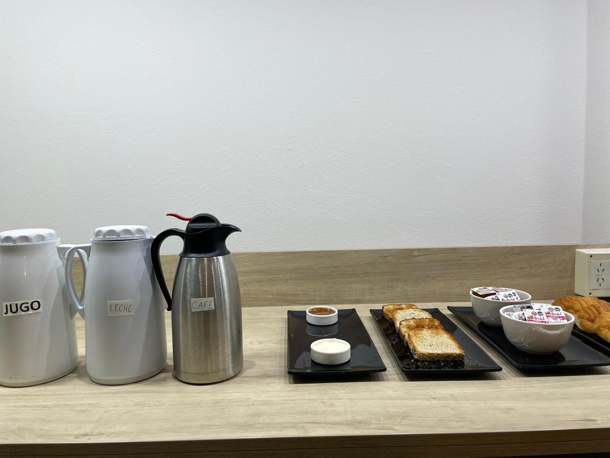 Hotel Plaza Italia Zárate Zewnętrze zdjęcie